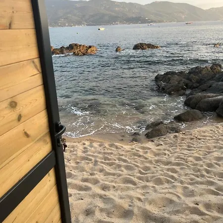 Pieds Dans L'eau, Tiuccia, 2-4 Pers דירה *