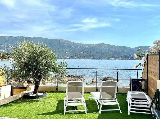 Pieds Dans L'eau, Tiuccia, 2-4 Pers