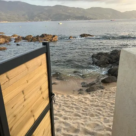 Pieds Dans L'eau, Tiuccia, 2-4 Pers Casaglione