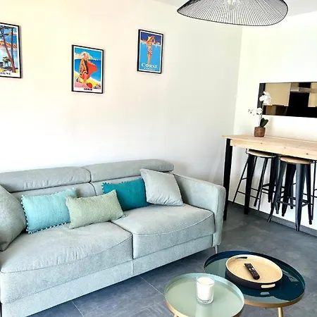 Apartmán Pieds Dans L'eau, Tiuccia, 2-4 Pers