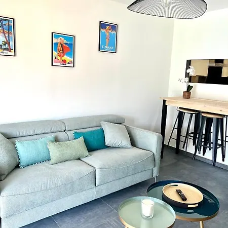 Apartmán Pieds Dans L'eau, Tiuccia, 2-4 Pers