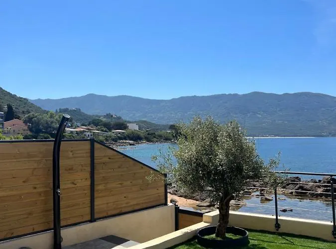 Pieds Dans L'eau, Tiuccia, 2-4 Pers * Casaglione