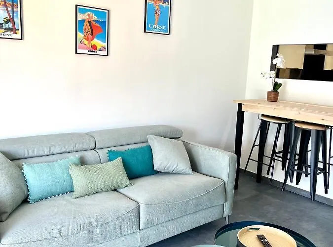 公寓 Pieds Dans L'eau, Tiuccia, 2-4 Pers